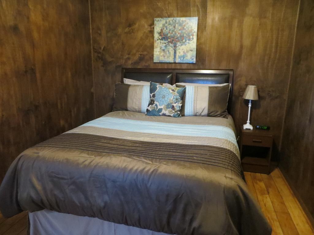 Orchard View Bed And Breakfast Moose Jaw Exterior foto