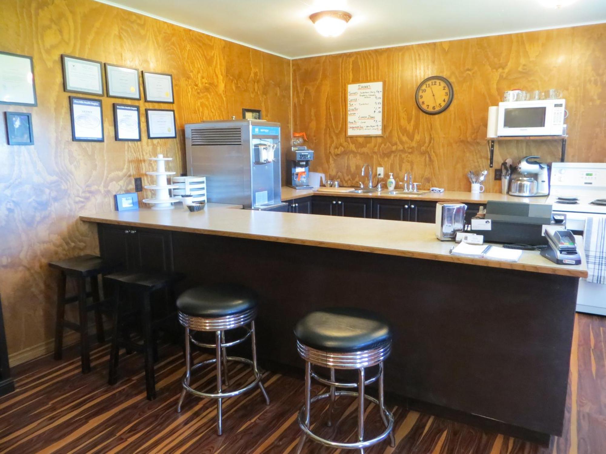 Orchard View Bed And Breakfast Moose Jaw Exterior foto